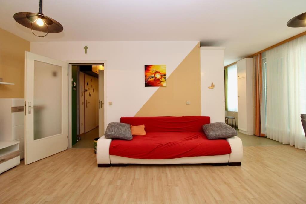 Cozy Apartment Free Parking Bécs Kültér fotó